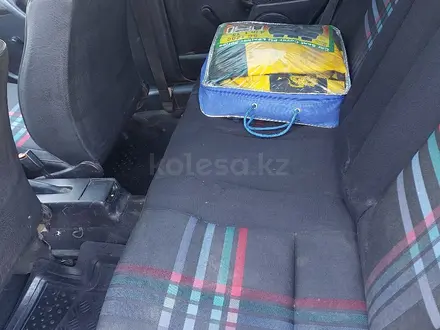 Volkswagen Golf 1992 года за 1 000 000 тг. в Уральск – фото 4