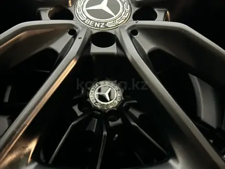 Оригинальные диски с резиной Continental R19 AMG на Mercedes Мерседес за 1 200 000 тг. в Алматы