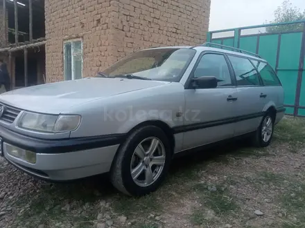 Volkswagen Passat 1995 года за 1 900 000 тг. в Шымкент