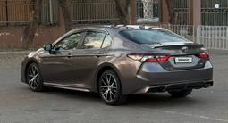 Toyota Camry 2021 года за 14 000 000 тг. в Тараз – фото 4