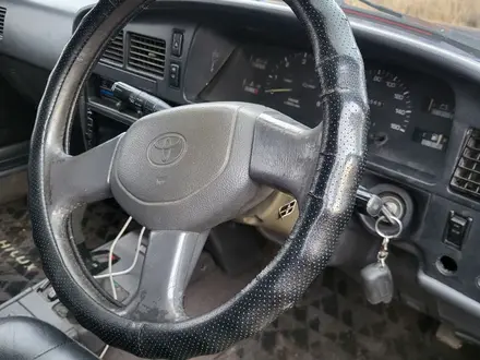 Toyota Hilux Surf 1993 года за 2 100 000 тг. в Усть-Каменогорск – фото 14