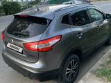 Nissan Qashqai 2014 года за 6 850 000 тг. в Уральск – фото 2