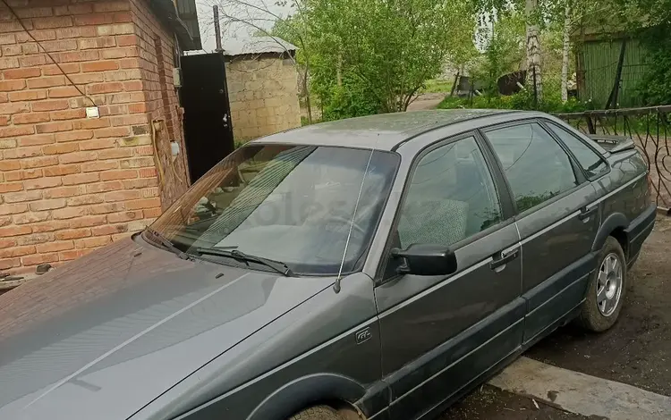 Volkswagen Passat 1990 годаүшін2 000 000 тг. в Усть-Каменогорск