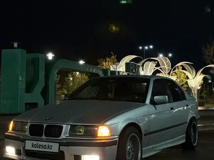 BMW 318 1997 года за 2 200 000 тг. в Астана – фото 2