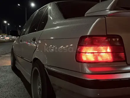 BMW 318 1997 года за 2 200 000 тг. в Астана – фото 5