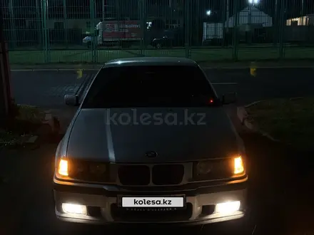 BMW 318 1997 года за 2 200 000 тг. в Астана – фото 7
