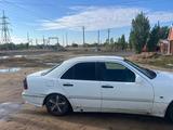 Mercedes-Benz C 180 1999 года за 1 350 000 тг. в Актобе – фото 3