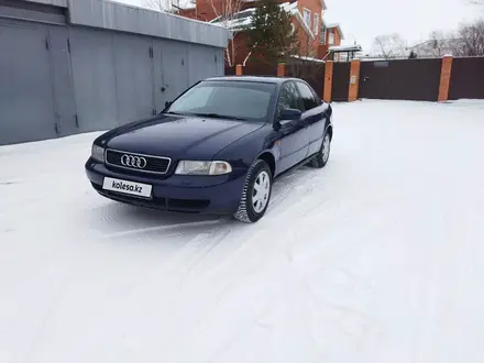 Audi A4 1999 года за 2 950 000 тг. в Астана – фото 2