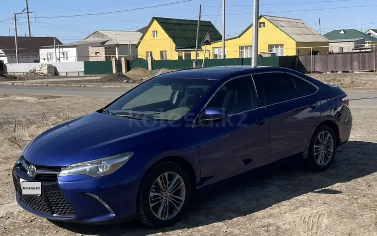 Toyota Camry 2015 года за 5 700 000 тг. в Атырау