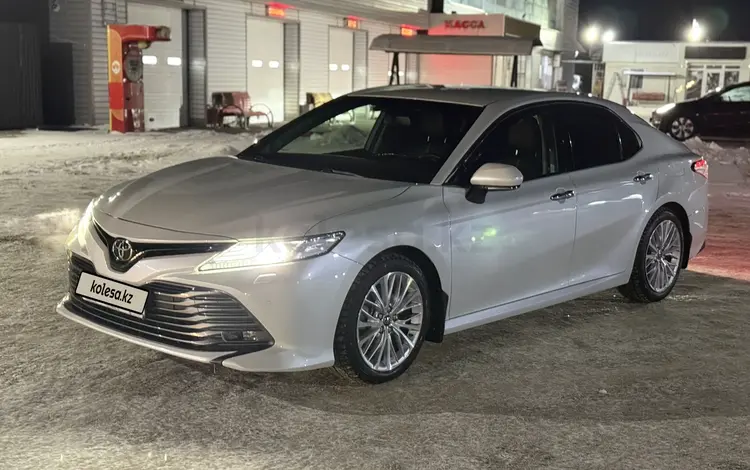 Toyota Camry 2018 года за 15 700 000 тг. в Талдыкорган