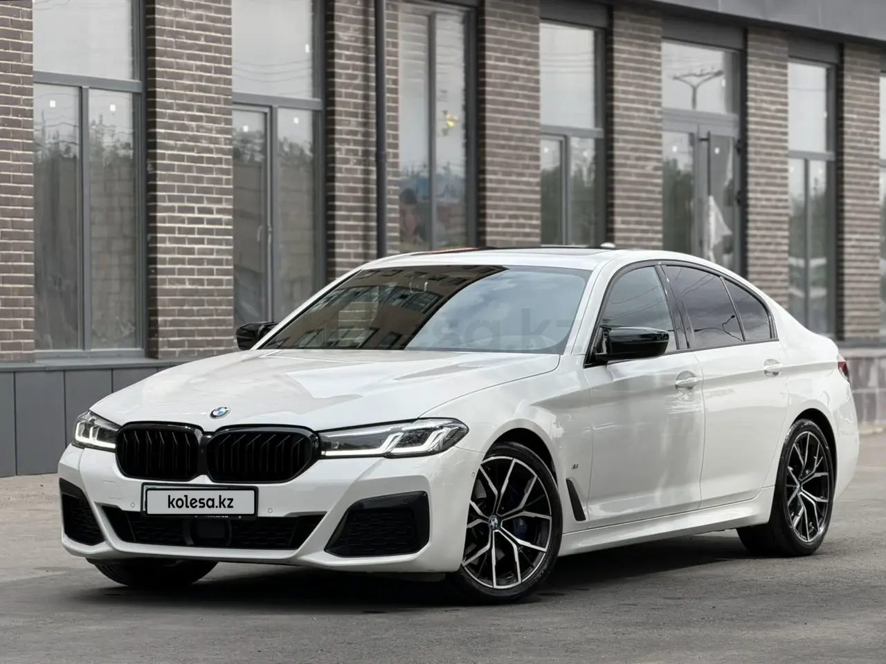 BMW 5 Series, 2021