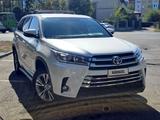 Toyota Highlander 2016 года за 10 000 000 тг. в Талдыкорган