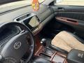 Toyota Camry 2005 годаfor6 300 000 тг. в Жанаозен – фото 7