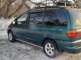 Volkswagen Sharan 1996 годаfor1 800 000 тг. в Костанай – фото 3