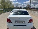 Hyundai Accent 2015 года за 4 700 000 тг. в Уральск – фото 2