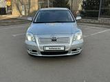 Toyota Avensis 2005 года за 3 600 000 тг. в Алматы – фото 3