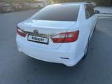 Toyota Camry 2013 годаүшін9 500 000 тг. в Семей – фото 2