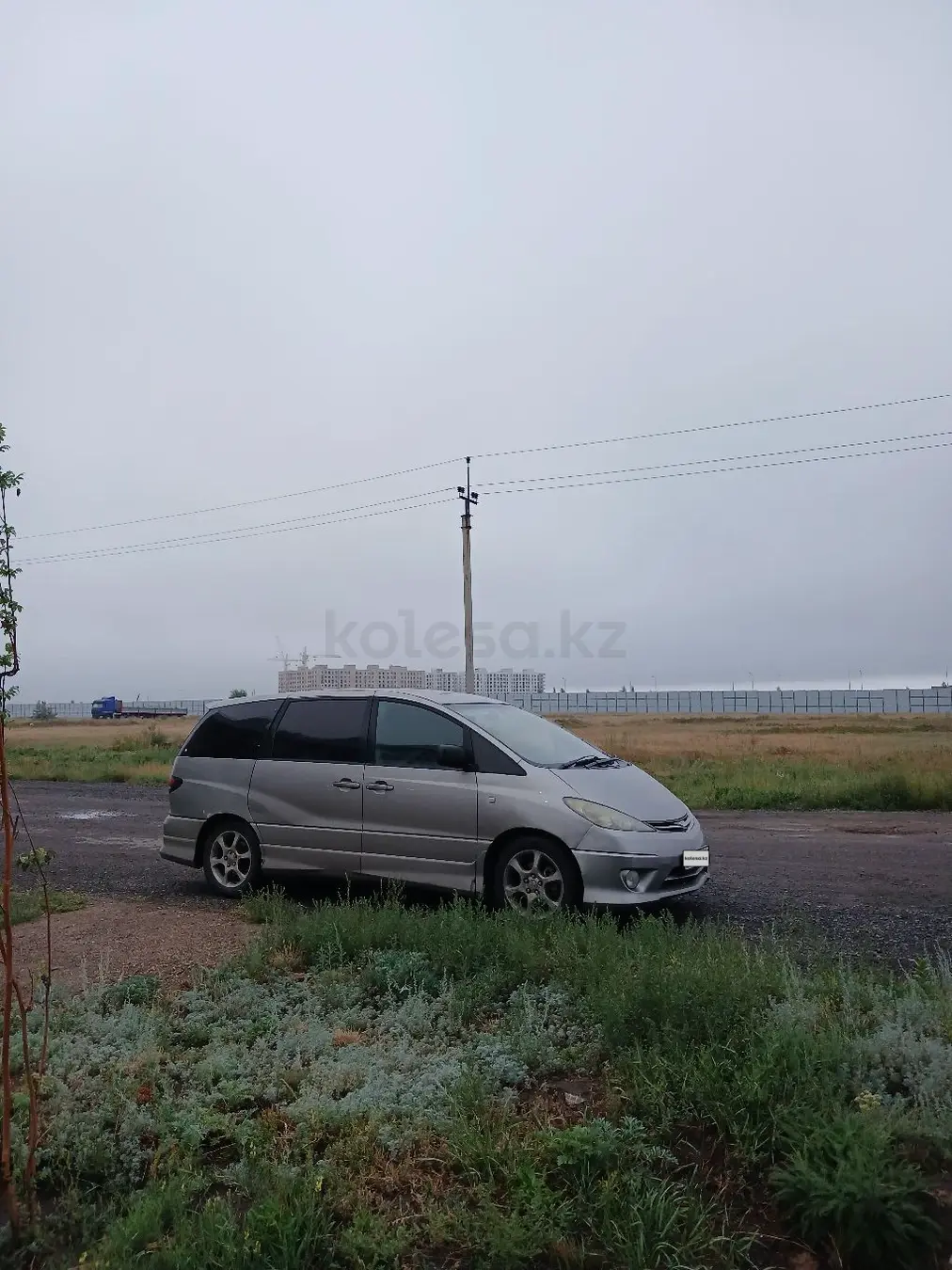 Toyota Estima, 2005