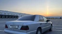 Mercedes-Benz E 220 1994 годаfor2 500 000 тг. в Караганда – фото 4