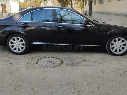 Mercedes-Benz S 450 2007 года за 8 000 000 тг. в Байконыр – фото 4