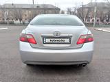 Toyota Camry 2007 года за 6 400 000 тг. в Караганда – фото 2