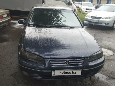 Toyota Camry 1997 года за 4 500 000 тг. в Алматы – фото 6