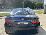 Lexus ES 300h 2014 годаүшін8 500 000 тг. в Усть-Каменогорск – фото 2
