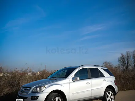 Mercedes-Benz ML 350 2007 года за 7 700 000 тг. в Алматы – фото 3