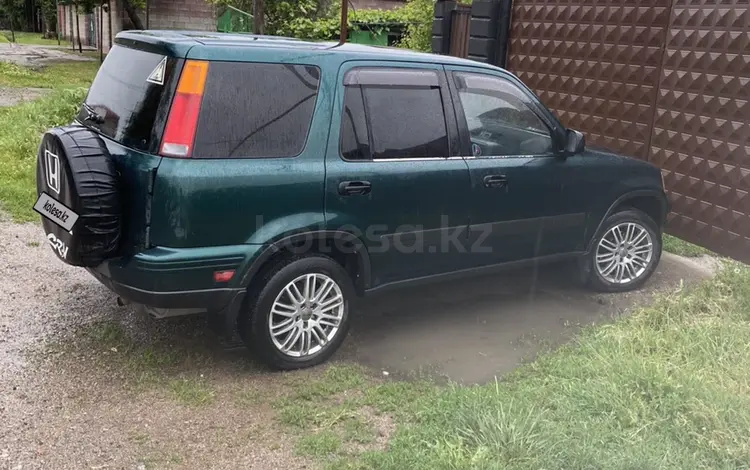 Honda CR-V 1999 годаүшін4 200 000 тг. в Алматы