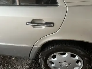 Mercedes-Benz E 280