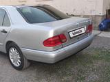 Mercedes-Benz E 200 1999 года за 2 380 000 тг. в Алматы – фото 5
