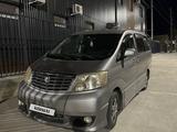 Toyota Alphard 2004 года за 6 700 000 тг. в Атырау