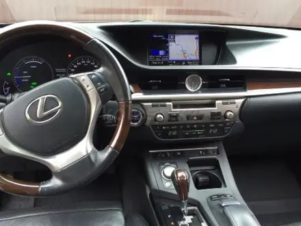 Lexus ES 300h 2013 года за 10 600 000 тг. в Нур-Султан (Астана) – фото 6