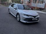 Toyota Camry 2021 годаүшін13 300 000 тг. в Астана – фото 2