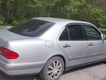 Mercedes-Benz E 280 1997 года за 3 000 000 тг. в Астана – фото 7