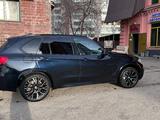 BMW X5 2017 года за 22 000 000 тг. в Усть-Каменогорск – фото 2