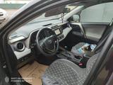 Toyota RAV4 2015 годаүшін9 500 000 тг. в Актобе – фото 3