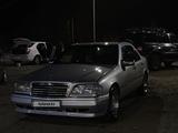 Mercedes-Benz C 180 1994 годаүшін2 100 000 тг. в Усть-Каменогорск – фото 5