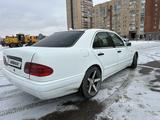 Mercedes-Benz E 230 1998 годаүшін1 650 000 тг. в Астана – фото 3