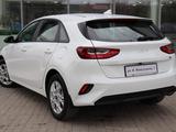 Kia Cee'd 2024 года за 9 700 000 тг. в Астана – фото 3