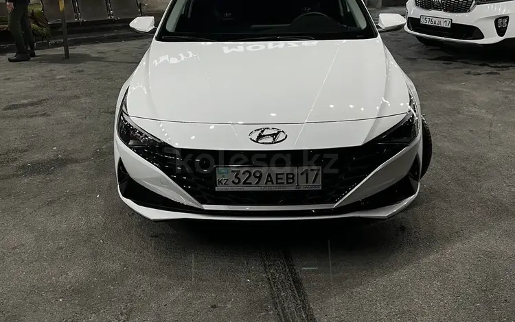 Hyundai Elantra 2022 года за 10 700 000 тг. в Шымкент