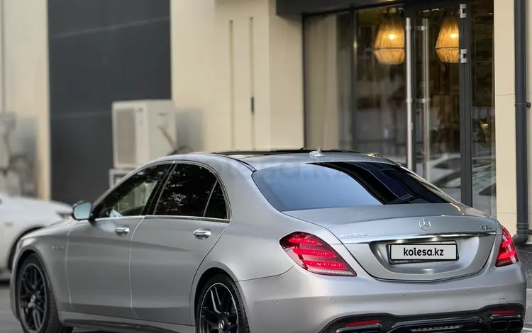 Mercedes-Benz S 63 AMG 2018 года за 50 000 000 тг. в Алматы
