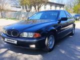 BMW 528 1997 года за 3 200 000 тг. в Тараз – фото 2