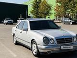 Mercedes-Benz E 230 1996 годаfor2 400 000 тг. в Алматы – фото 3