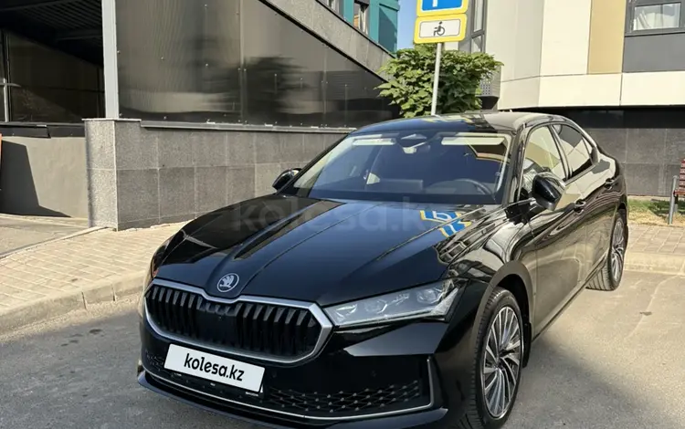 Skoda Superb 2025 года за 21 000 000 тг. в Алматы