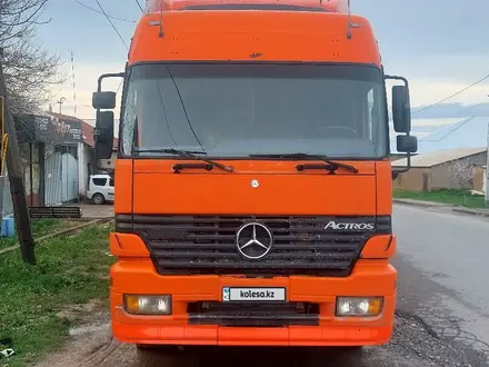 Mercedes-Benz  Actros 1998 года за 11 000 000 тг. в Шымкент