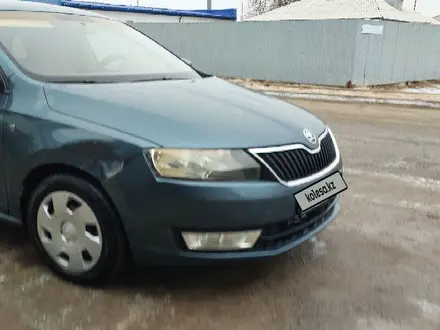 Skoda Rapid 2014 года за 3 700 000 тг. в Атырау – фото 2