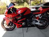 Honda  CBR 600RR 2005 года за 2 100 000 тг. в Тараз