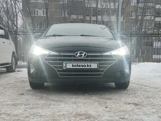 Hyundai Elantra, 2020