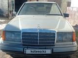 Mercedes-Benz E 260 1988 года за 900 000 тг. в Шымкент